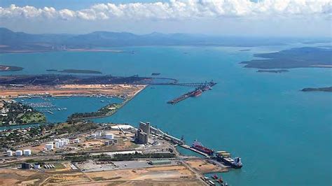 Queensland Investigates Orica Over Gladstone Harbour Discharge