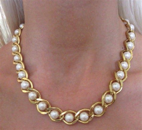 Vintage Faux Pearl Gold Tone Necklace 16 Retro By Mysalesrock
