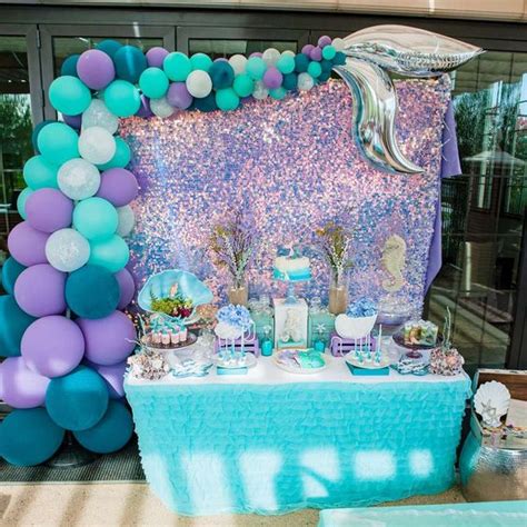 She will be asking for all sorts of toys for you to give her to. 10 Cutest Summer Baby Shower Themes - Shelterness