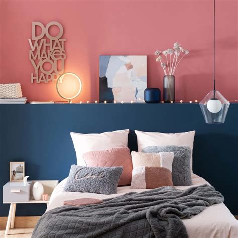 Which are considered good colors for bedrooms? Use a modern color scheme like pink and blue to decorate ...