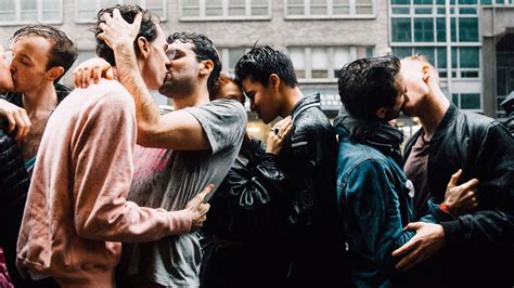 This Kiss In Reveals The Power Of Queer Love As Protest Them