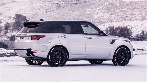 Range Rover Sportun Yeni Hafif Hibrit Versiyonu Hst Tanıtıldı