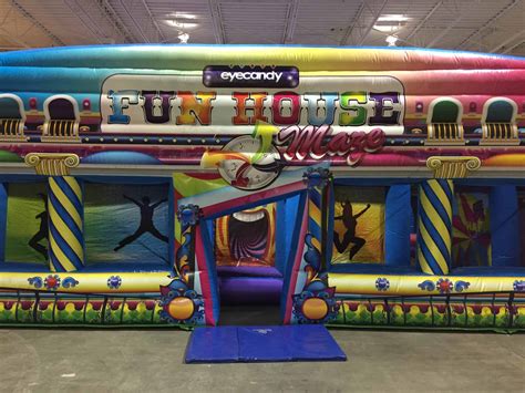 Carnival Fun House Inflatable Maze - Dallas Party Rental