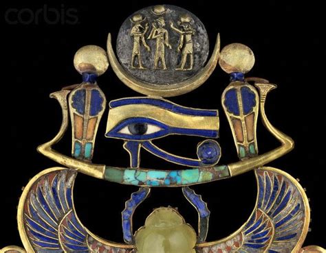 Pectoral With Solarlunar Emblem And Winged Scarab Egito Antigo