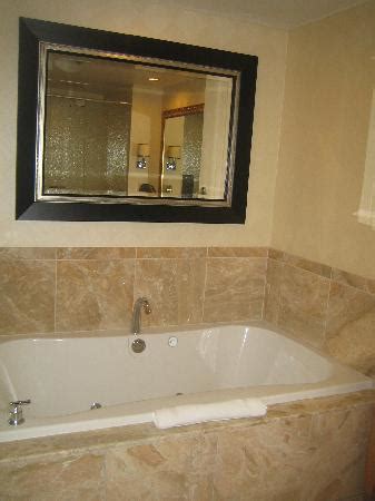 The staff was friendly and eager to please. Large Jacuzzi tub in bathroom. - Picture of Trump ...