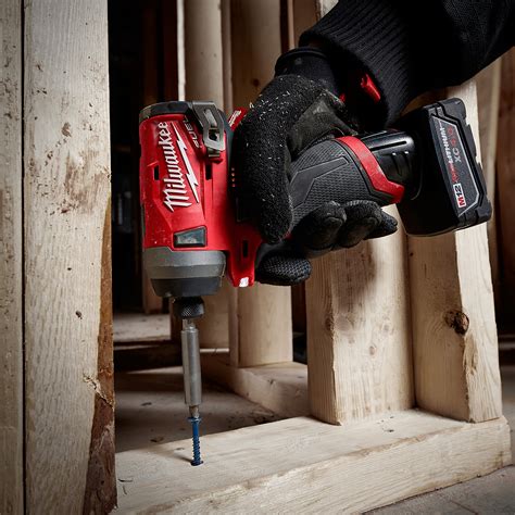 Milwaukee M12 Fuel Cordless Impact Driver Kit — 14in Hex 1300 In