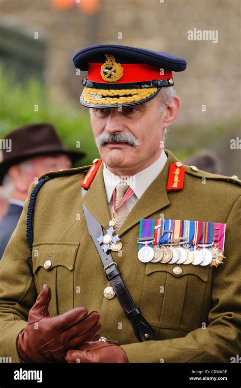 Lieutenant General Robert Thomson Cbe British Army Stock Photo Alamy