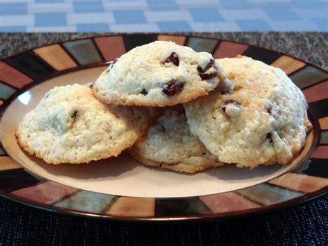 It's day 2 of our 12 days of cookies series! Jersey Girl Eats: Irish Soda Bread Cookies