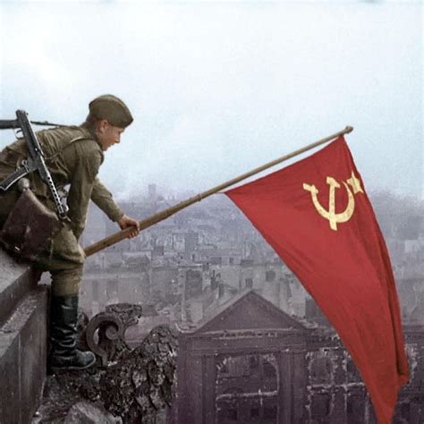 Setting The Flag At The Reichstag On April 30 1945 Soviet Red Army