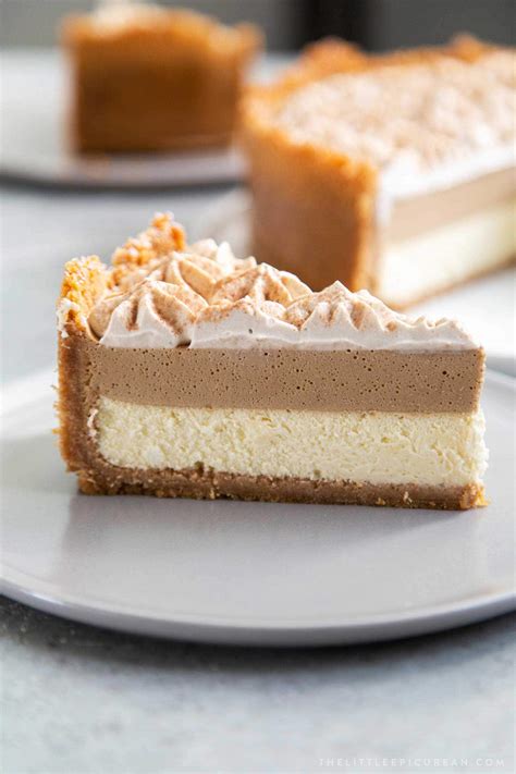Coconut cheesecake, vanilla custard and a layer of chocolate all sitting atop a coconut macaroon crust. Coffee Mousse Cheesecake - The Little Epicurean