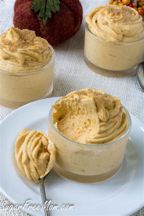 Nothing says autumn quite like a delicious slice of homemade. Low Carb Pumpkin Cheesecake Mousse | Recipe | Low carb ...