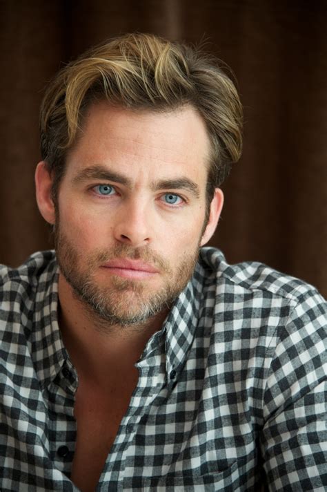 Chris Pine Transformation See The Actor From Young To Now