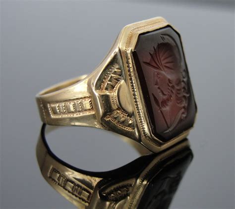 Antique 10k Gold Sardonyx Victorian Mens Ring Cameo Intaglio