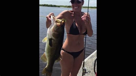 Florida Girl Bikini Bass Fishing Youtube