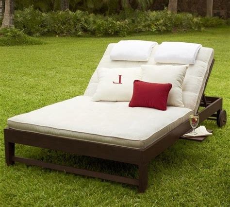 top   double chaise lounge chairs
