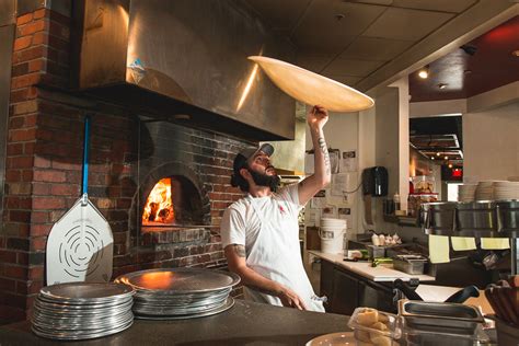 Trident Pizza Pub Serves Hand Tossed Brick Oven Pizza With A Tucson Twist