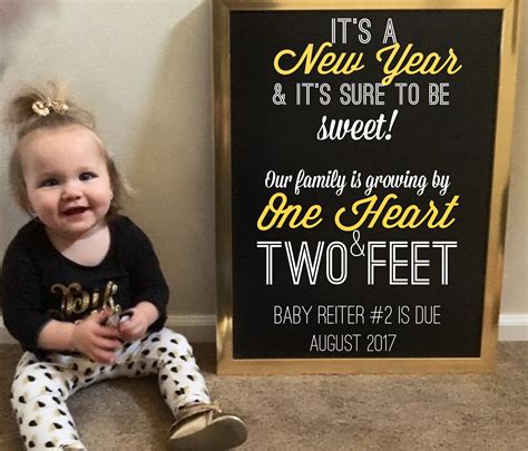 Pregnancy Announcement New Years Pregnancy New Years Resolution