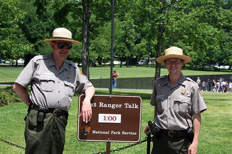 Guided Tours National Mall And Memorial Parks Us National Park