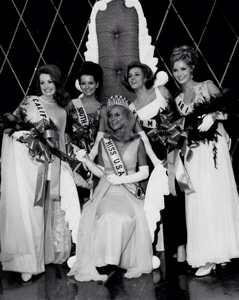 Miss USA 1969 Wendy Dascomb Virginia And Her Court Miss Usa