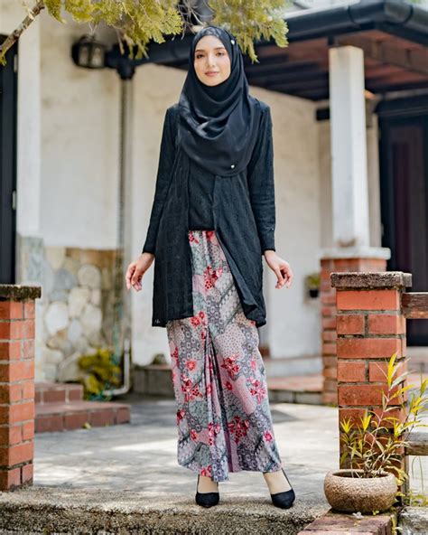 Baju Kebaya Lace Aviana Midnight Black Muslimahclothingcom