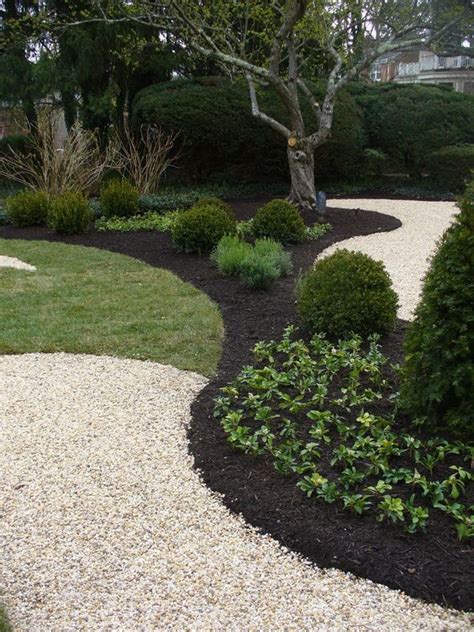 Stunning Black Mulch Landscaping Ideas You Must See Page 2 Of 2