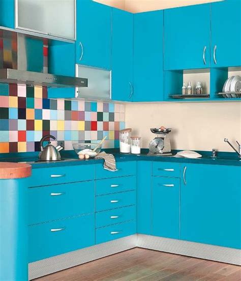 Los muebles y artículos de decoración de ikea están diseñados cuidando todos los detalles para crear un mejor día a día para la mayoría de las personas. Una cocina en color turquesa
