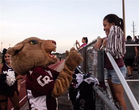 Katy Student Mascots Bring Spirit Tradition To Games