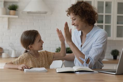 The Dos And Donts Of Praising Your Child Evergreen Psychotherapy Center