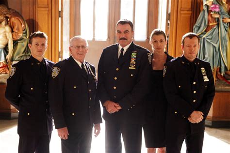 Blue Bloods Cast Promotional Photo Blue Bloods Cbs Photo 16818780