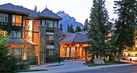 4 Star Delta Banff Royal Canadian Lodge For 166 The Travel