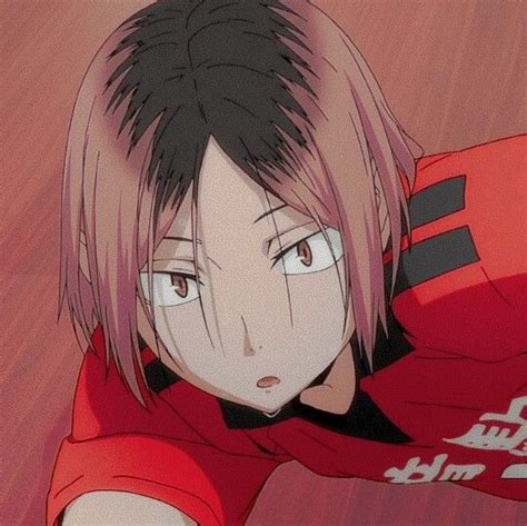Kenma is depicted with average height and a small build. 白澤 ᭤᭫ 𝓹𝓾𝓽 𝓬𝓻𝓮𝓭𝓲𝓽𝓼 𝓲𝓯 𝔂𝓸𝓾 𝓾𝓼𝓮, @𝓼𝓸𝓲𝓯𝓸𝓷. 💖 | Haikyuu anime ...