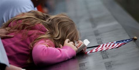 Sweet Pictures Of Children Praying Time For The Holidays