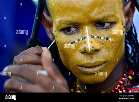 Man From Wodaabe Tribe Hi Res Stock Photography And Images Alamy