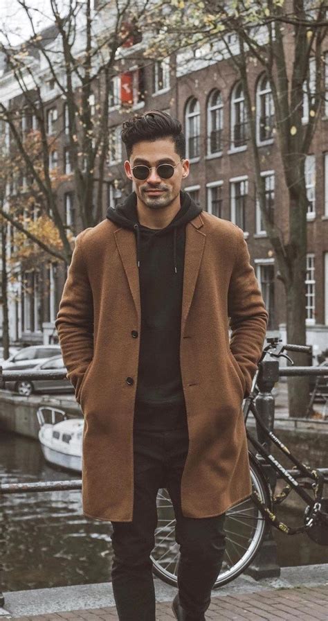 Street Style Fashion 20 Cool Hoodie Outfits For Men To Try In 2019