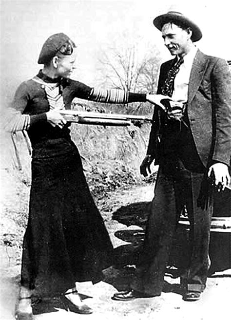 Bonnie And Clyde Biography Books Bonnie And Clyde A Biography By Nate