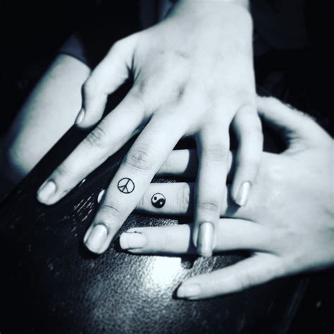 Couple Finger Tattoo Finger Tattoos For Couples Couple Tattoos