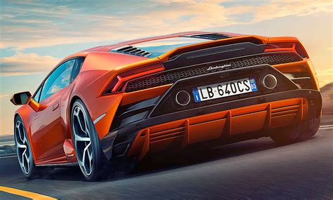 uɾaˈkan) is a sports car manufactured by italian automotive manufacturer lamborghini replacing the previous v10 offering, the gallardo. Lamborghini Huracán Evo (2019): Motor & RWD | autozeitung.de