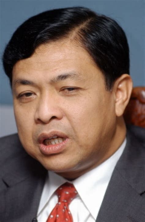 Zahid accused mahathir of using the malays and umno all this while on the pretence of championing the malay agenda. .: Kedudukan Zahid Sebagai Naib Presiden Agak Cemas