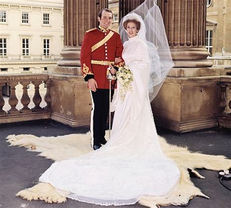 Princess Anne Maureen Baker 1973 The Gown Was Inspired From The