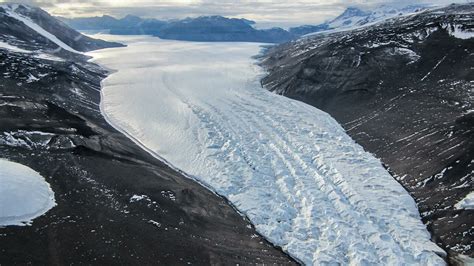 How Glaciers Can Shape The Landscape Earth