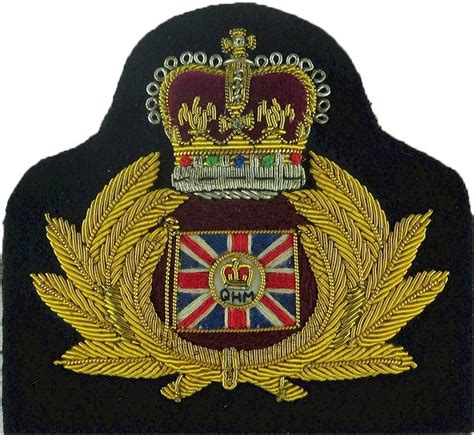 Port Auxiliary Master Queens Harbour Master Naval Cap Badge Or Cap