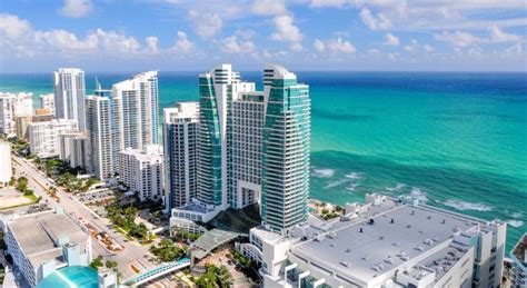 Hollywood Florida ~ Nestled Between Miami And Fort Lauderdale Is