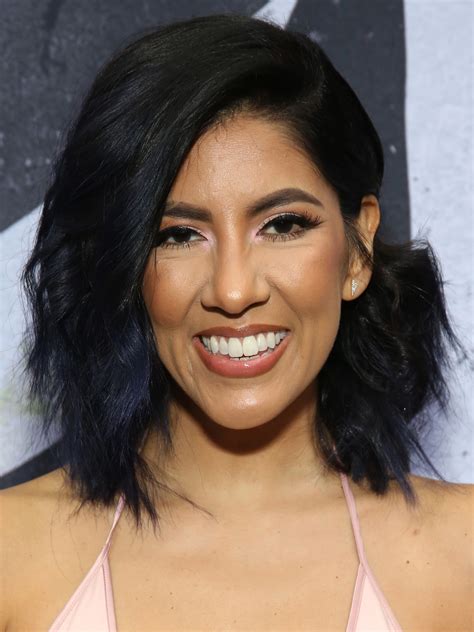 *available on @hbomax in the us only, for 31 days, at no extra cost to subscribers. Stephanie Beatriz - FILMSTARTS.de