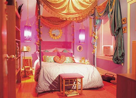 Inspiration and ideas for creating the perfect bedroom. Dream Bedrooms for Teenage Girls Tumblr Ideas | atzine.com