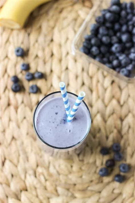 Spiced Blueberry Banana Smoothie