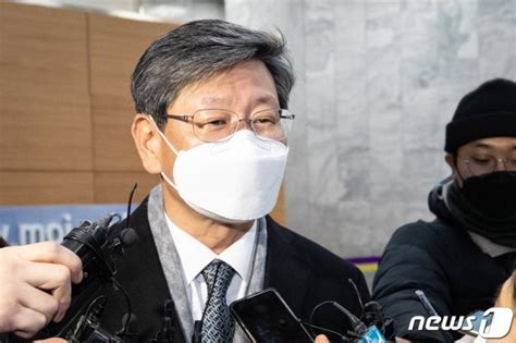 한지선, 택시기사·경찰 폭행…사과 없이 활동 계속 | 김진의 돌직구쇼. 이용구 '택시기사 폭행' 논란에 경찰 "특가법 미적용 판례도 있어 ...