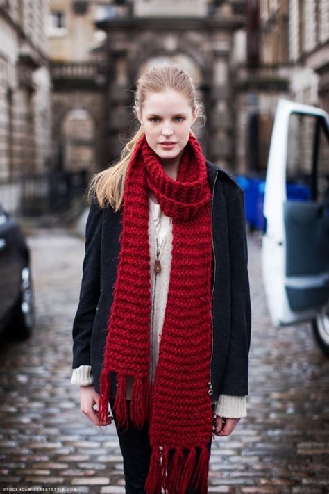 Traditional 7 Different Ways To Wear A Scarf This Winter