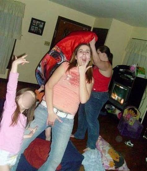 25 Examples Of People Being Terrible Parents Facepalm Gallery Ebaum