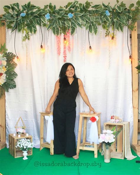 Kamu bisa menghabiskan banyak waktu di ruang tamu, seperti bermain game, mengobrol bersama keluarga. Dekorasi Khitanan Sederhana Di Rumah - Pencari Soal