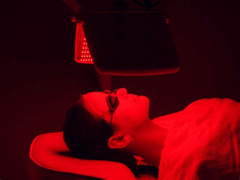 Can Red Light Therapy Treat Wrinkles Andrew Weil Md